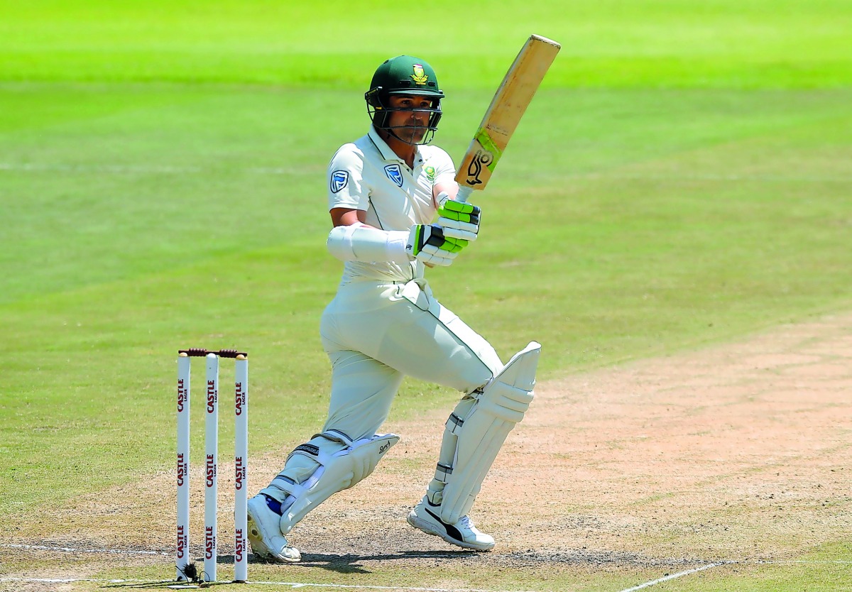  South Africa's Dean Elgar hits the winning run. Reuters/Mike Hutchings