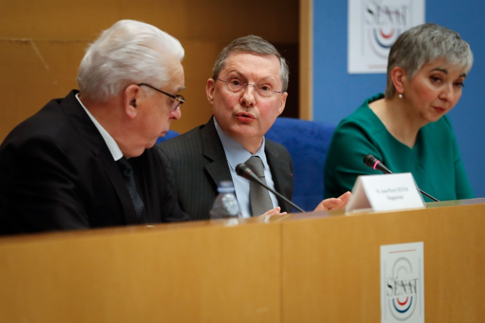 Senate Law Commission rapporteurs Jean-Pierre Sueur (L), Muriel Jourda (R) and President of France's Senate Law Commission Philippe Bas (C), release on February 20, 2019 at the Senate in Paris, the results of an inquiry in the case of former top president