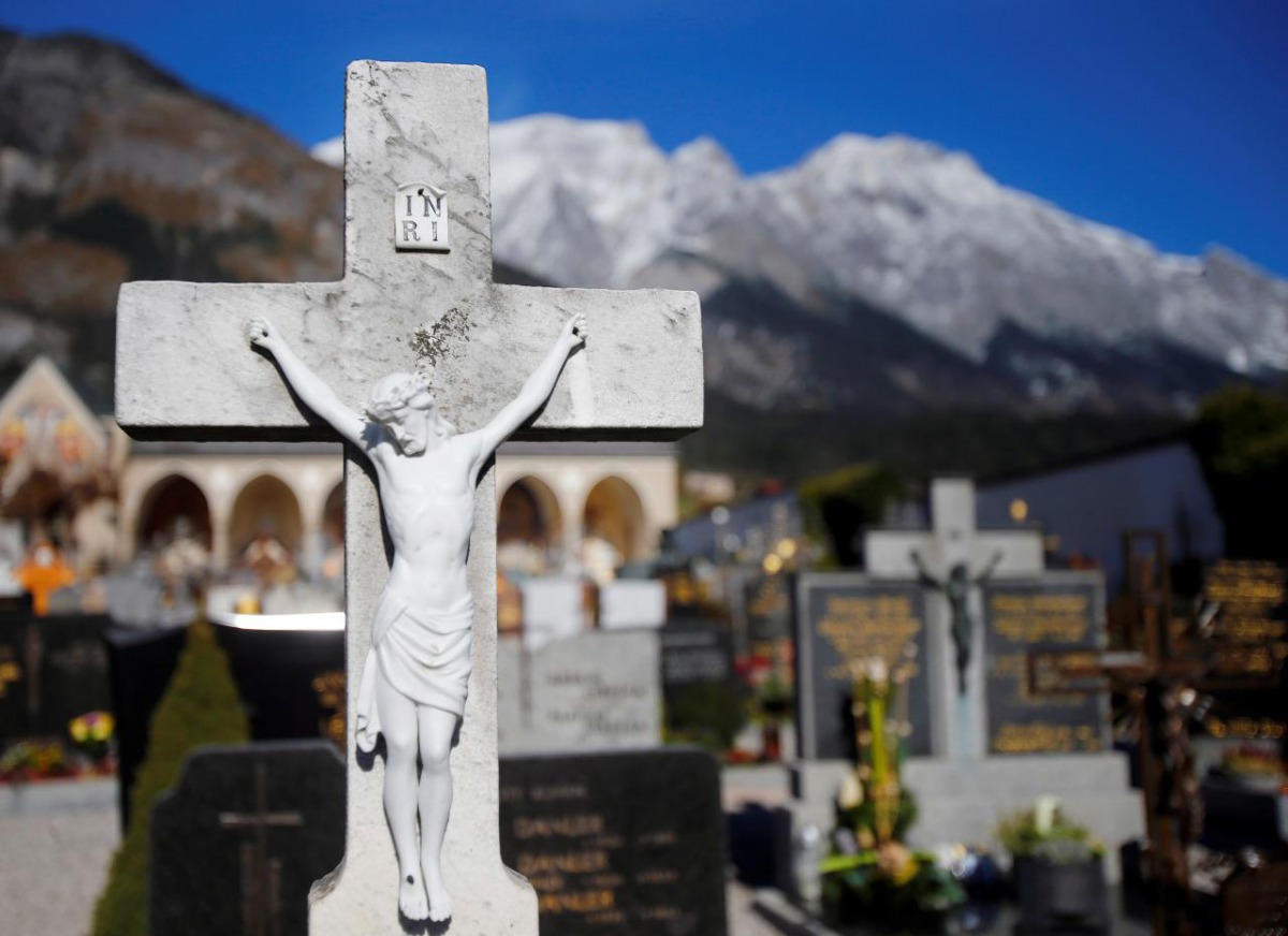 The Austrian government had come up with the plan as a way of conforming to a ruling by the European Court of Justice last month that it was illegal for Good Friday to be a full holiday for members of certain Christian churches only.