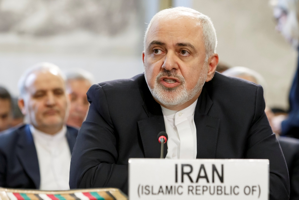FILE PHOTO: Iranian Foreign Minister Mohammad Javad Zarif delivers his statement, during the Geneva Conference on Afghanistan, at the European headquarters of the United Nations in Geneva, Switzerland, November 28, 2018. Salvatore Di Nolfi/Pool via REUTER