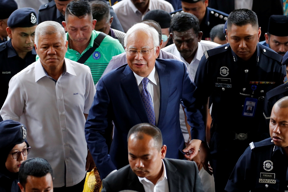 Former Malaysia's Prime Minister Najib Razak arrives at Kuala Lumpur High Court in Kuala Lumpur, Malaysia April 3, 2019. REUTERS/Lai Seng Sin