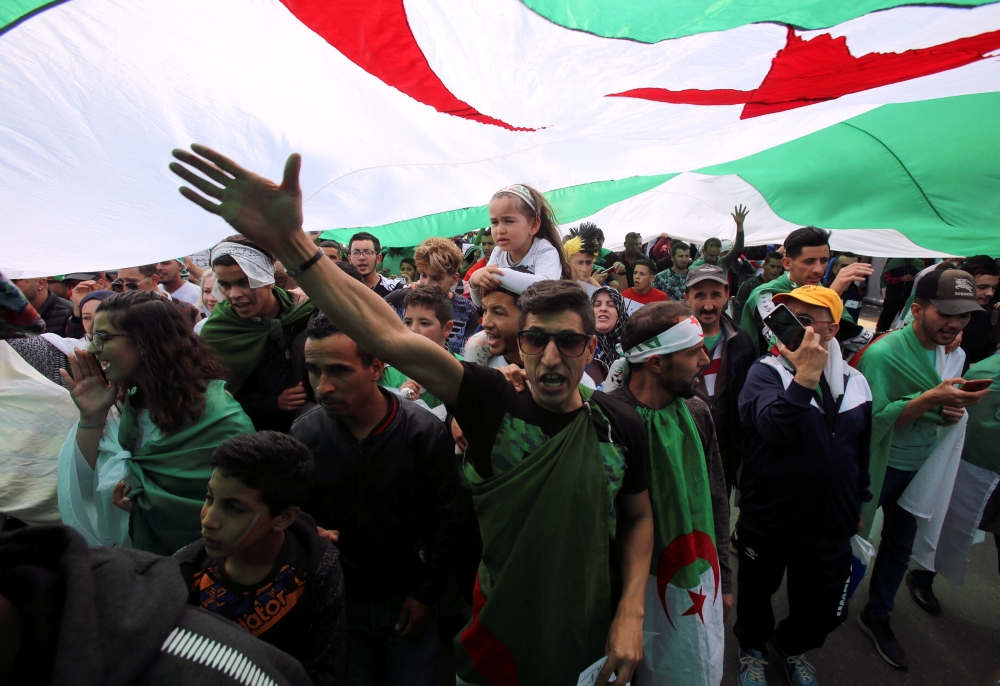 Demonstrators shout slogans during anti government protests in Algiers, Algeria April 26, 2019. REUTERS/Ramzi Boudina