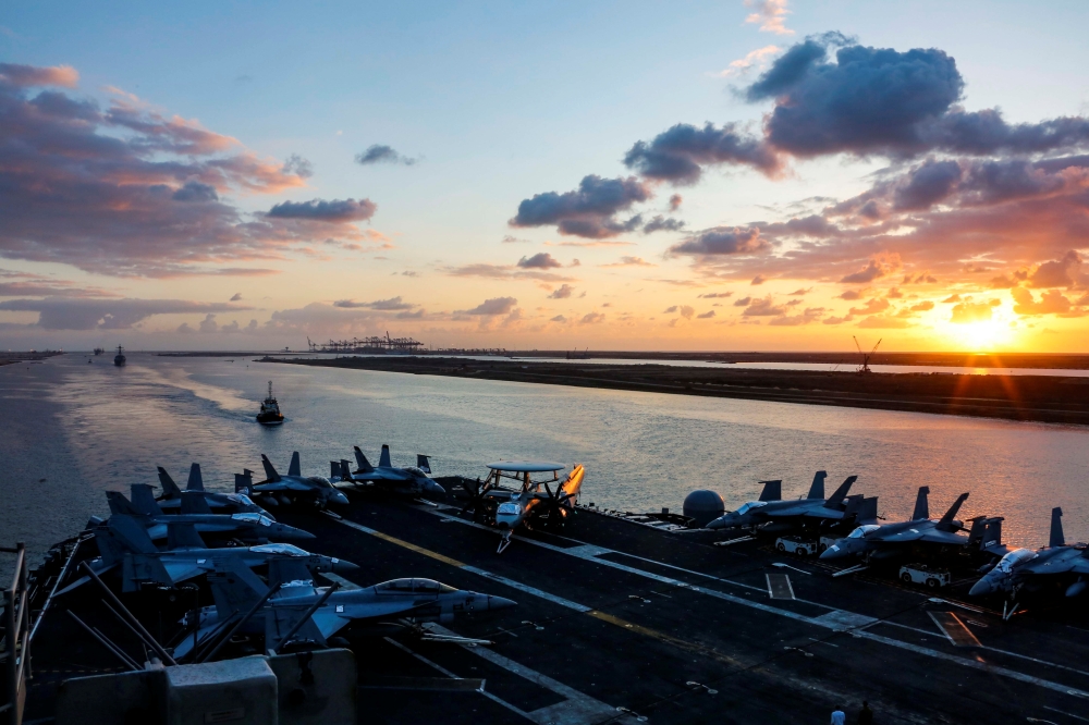 The Nimitz-class aircraft carrier USS Abraham Lincoln transits the Suez Canal in Egypt, May 9, 2019. Picture was taken May 9, 2019. Dan Snow/U.S. Navy