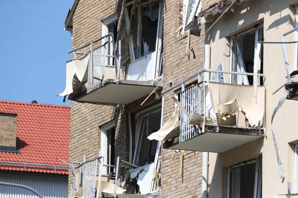 Damaged balconies and windows are seen at a block of flats that were hit by an explosion Friday morning, June 7, 2019 in Linkoping, central Sweden. - Sweden OUT / AFP / TT News Agency / JEPPE GUSTAFSSON 