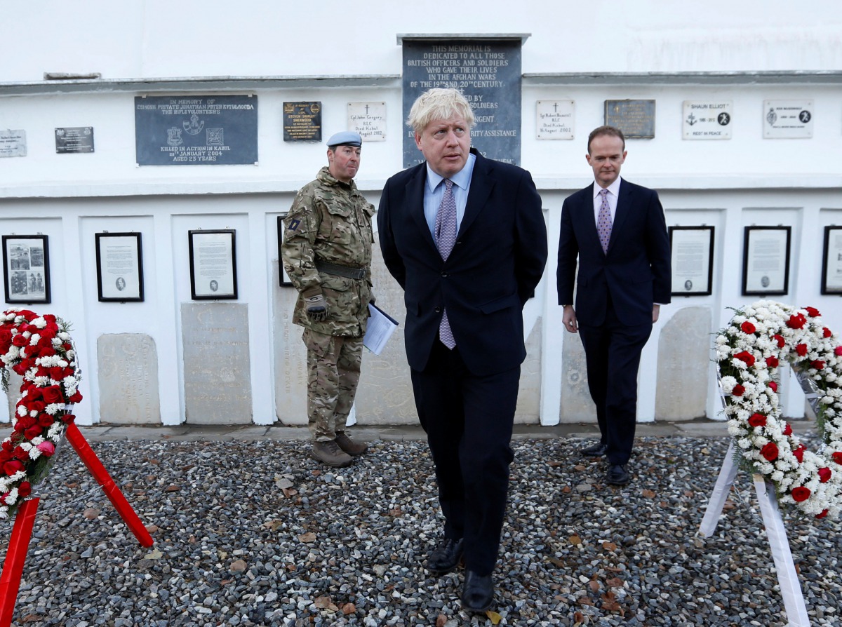 British Foreign Secretary Boris Johnson visits the British cemetery in Kabul, November 26, 2016. Reuters/Mohammad Ismail