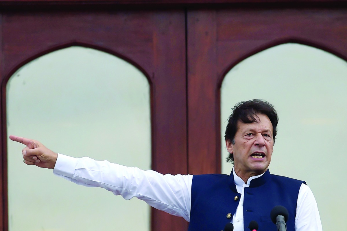 Pakistan's Prime Minister Imran Khan addresses the nation outside the Prime Minister Secretariat building in Islamabad on August 30, 2019.  AFP / Aamir Qureshi