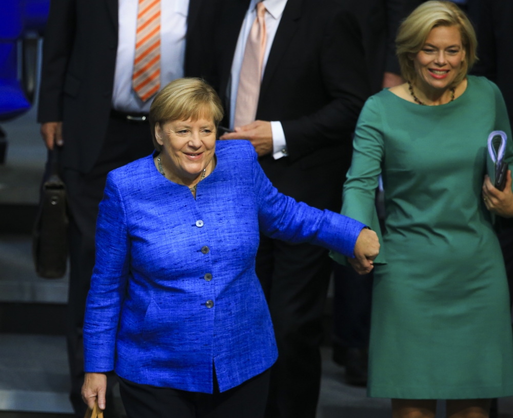 German Chancellor Angela Merkel (L) attends 2020 budget discussions session at Bundestag in Berlin, Germany on September 11, 2019. (Abdülhamid Ho?ba? - Anadolu Agency)
