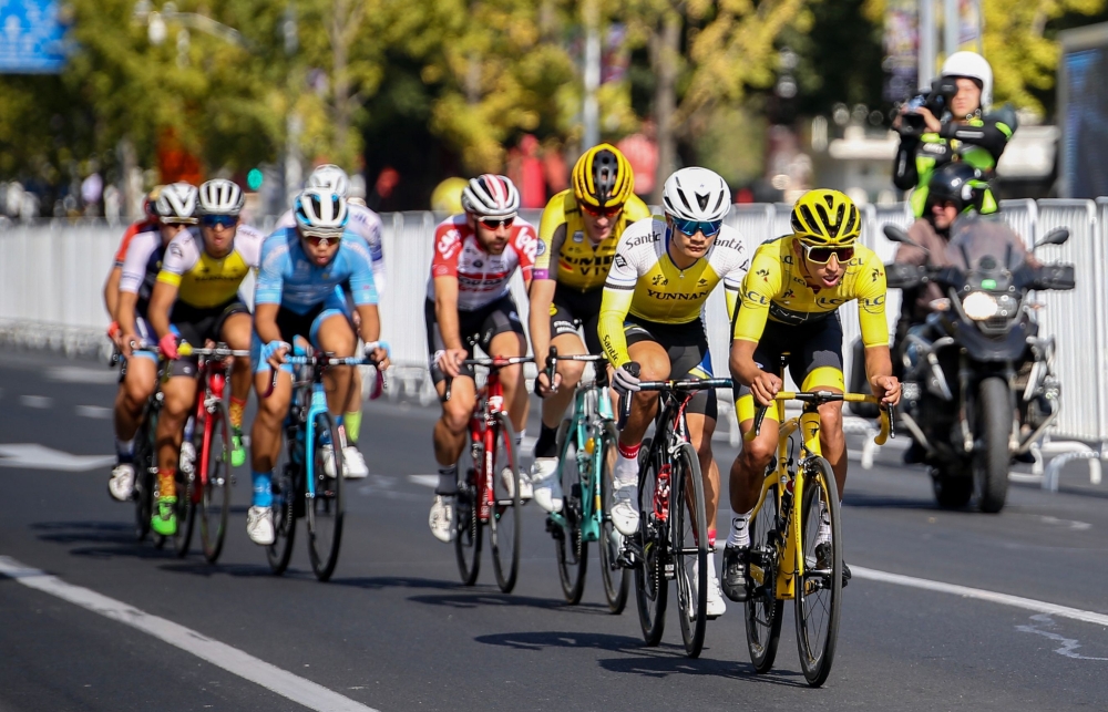 Tour de France champion Egan Bernal of Colombia (R) leads a group during the Tour de France Shanghai Criterium cycle race in Shanghai on November 16, 2019. China OUT / AFP / STR