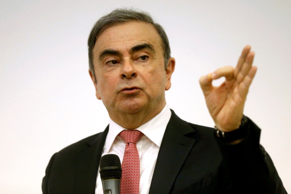 Former Nissan chairman Carlos Ghosn gestures during a news conference at the Lebanese Press Syndicate in Beirut, Lebanon January 8, 2020.( REUTERS/Mohamed Azakir)