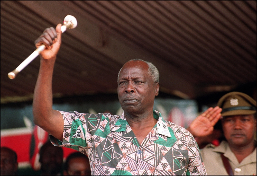  In this file photo taken on December 28, 1992 Kenya's President Daniel Arap Moi, who is also the leader of the ruling Kenyan African National Union (KANU) party shown brandishing a stick as he addresses members of his party/ AFP / ALEXANDER JOE