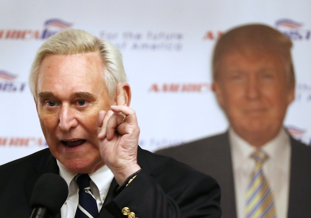 Roger Stone speaks before signing copies of his book ‘The Making of the President 2016’ in Boca Raton on March 21, 2017. AFP / Getty Images North America / Joe Raedle