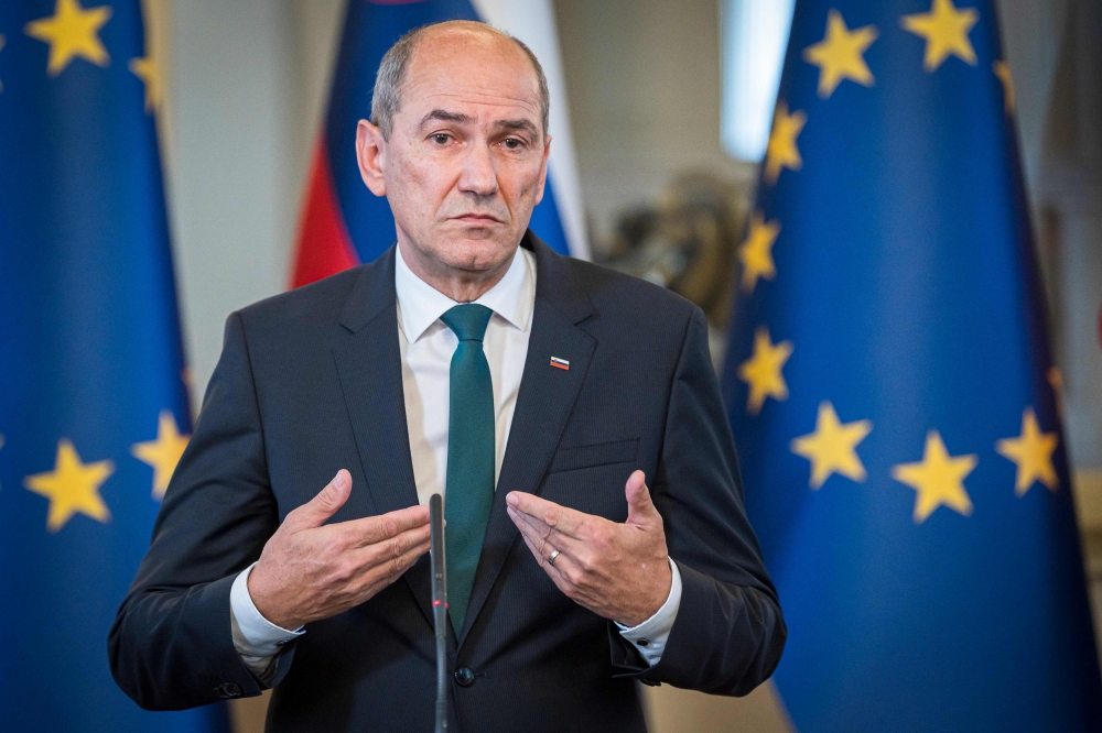 Janez Jansa, president of the Slovenian Democratic Party (SDS) addresses media during a press conference after a meeting with Slovenian president Borut Pahor (unseen) in Ljubljana, on February 26, 2020. AFP / Jure Makovec 