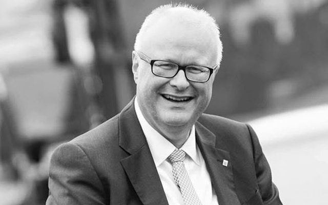 Thomas Schaefer (Facebook)