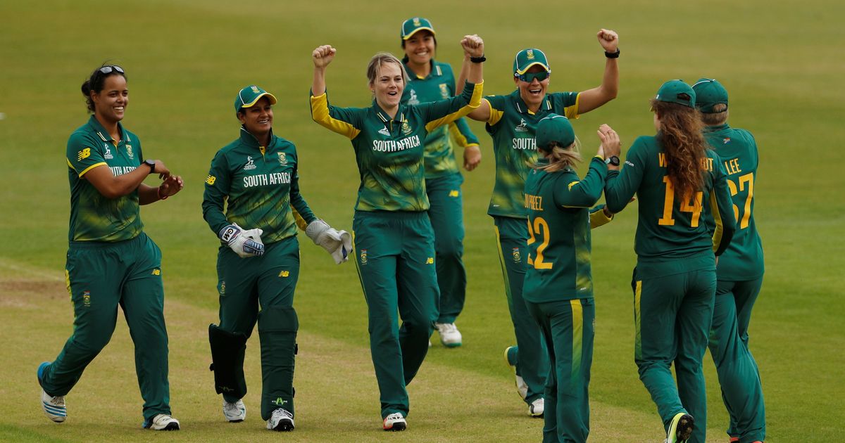 FILE PHOTO: South Africa women's team /REUTERS