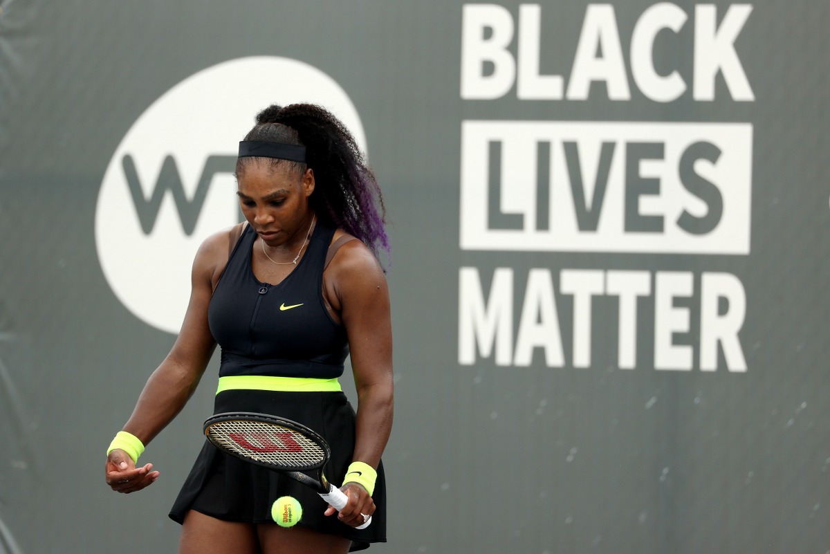 LEXINGTON, KENTUCKY - AUGUST 11: Serena Williams prepares to serve during her match against Bernarda Pera during Top Seed Open - Day 2 at the Top Seed Tennis Club on August 11, 2020 in Lexington, Kentucky. Dylan Buell/Getty Images/AFP
