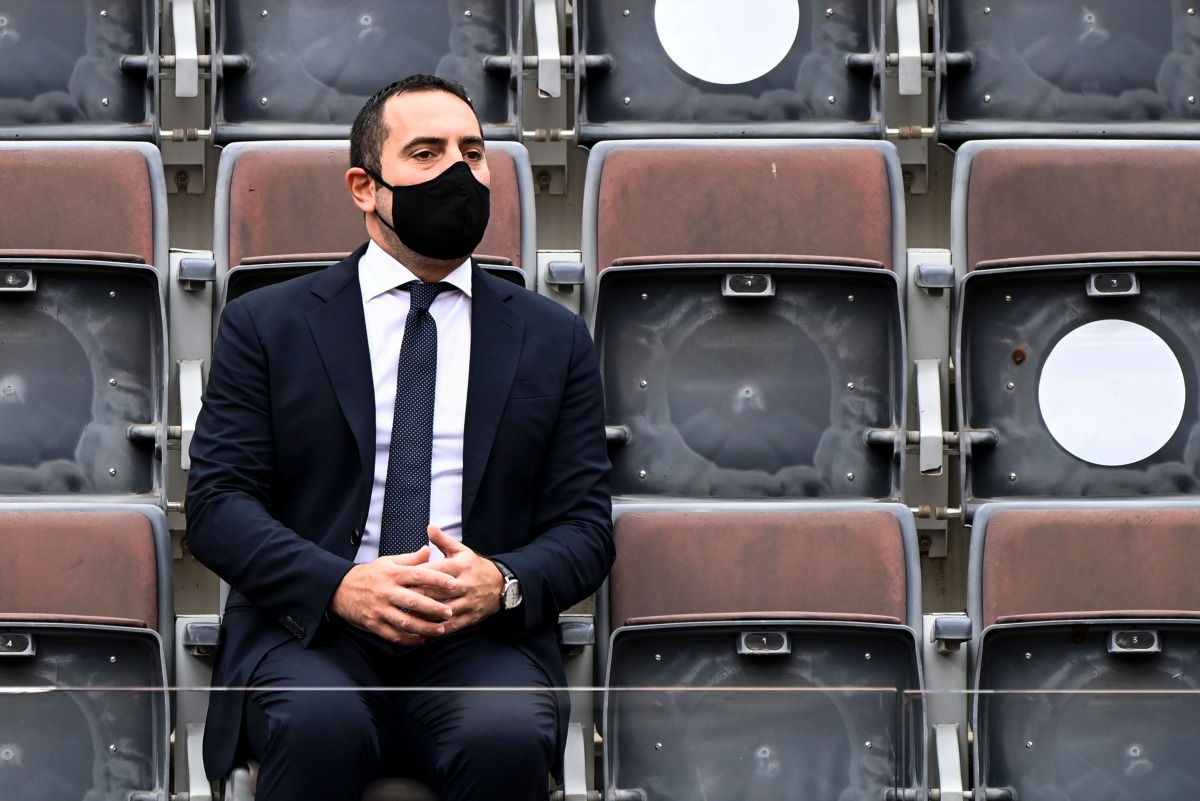 Italian Sports Minister Vincenzo Spadafora watches the final match of the Men's Italian Open between Serbia's Novak Djokovic and Argentina's Diego Schwartzman at Foro Italico on September 21, 2020 in Rome, Italy. / AFP / POOL / Riccardo Antimiani
