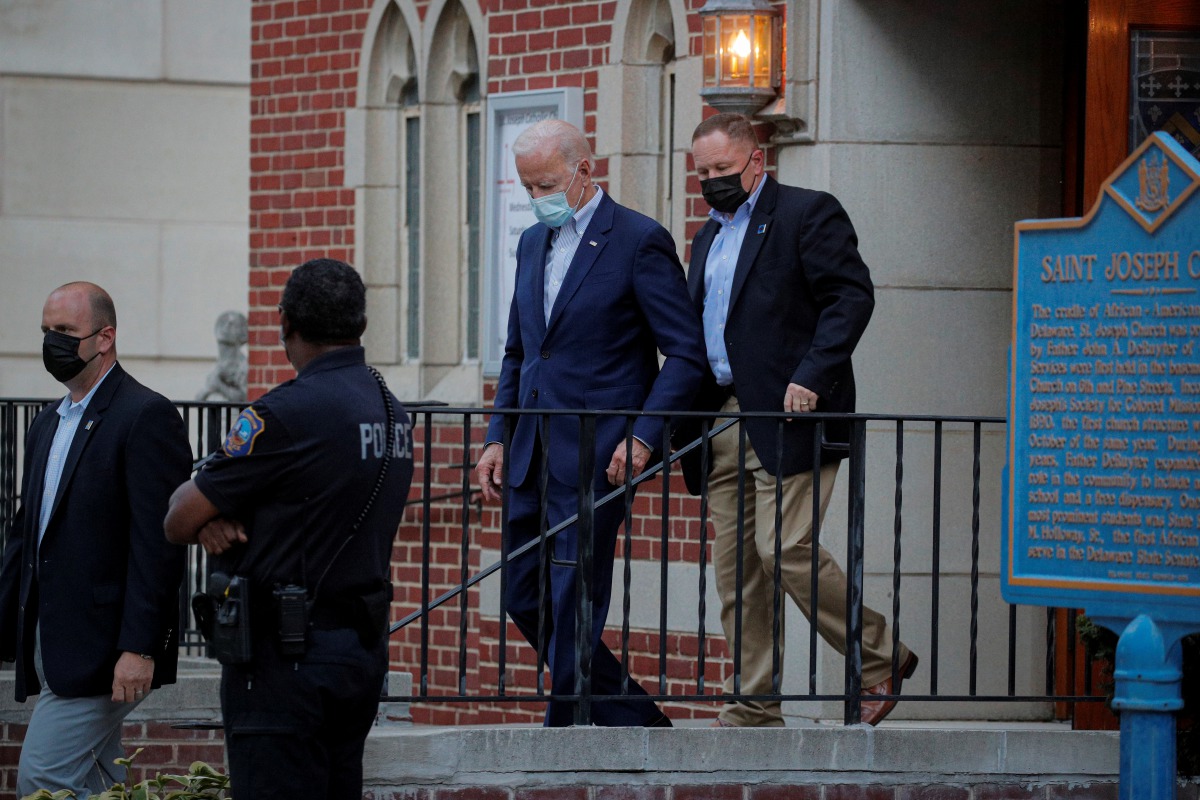 U.S. Democratic presidential candidate and former Vice President Joe Biden in Wilmington, Delaware, U.S., October 3, 2020. REUTERS/Brendan McDermid
