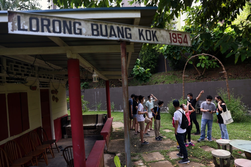 Local tourists tour Kampong Lorong Buangkok, the last remaining village in Singapore October 3, 2020. Picture taken October 3, 2020. REUTERS/Edgar Su