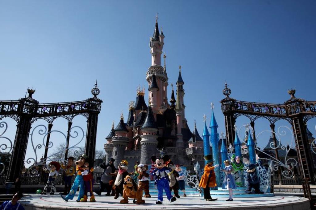 file photo/REUTERS