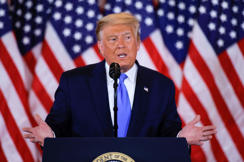 U.S. President Donald Trump speaks about early results from the 2020 U.S. presidential election in the East Room of the White House in Washington, U.S., November 4, 2020. REUTERS/Carlos Barria