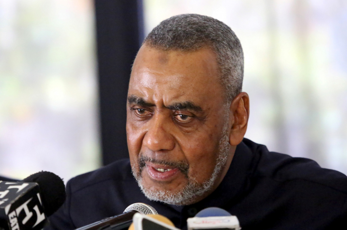 FILE PHOTO: The opposition Civic United Front (CUF), Zanzibar's Second Vice-President Seif Sharif Hamad speaks during a news conference in Dar es Salaam in Tanzania, January 11, 2016. REUTERS/Emmanuel Herman/File Photo
