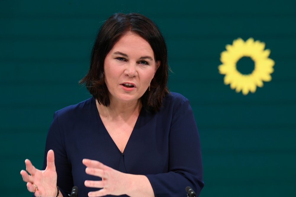Co-leader of Germany's Green party and designated candidate for chancellor Annalena Baerbock holds a news conference in Berlin, Germany, April 19, 2021. REUTERS/Annegret Hilse/Pool