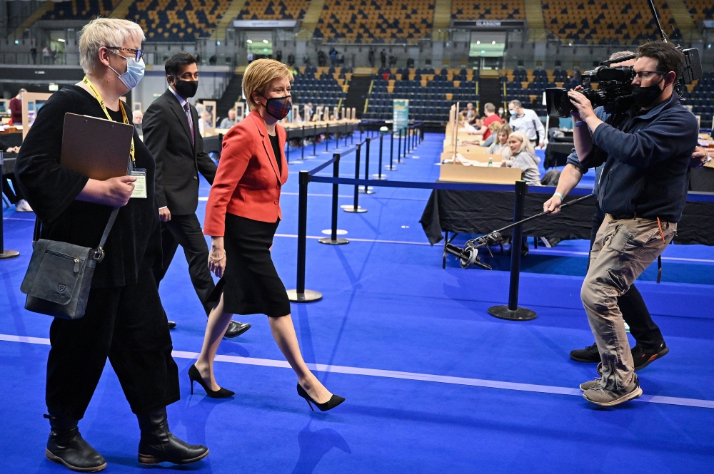 Scottish First Minister Nicola Sturgeon arrives at Glasgow counting centre in the Emirates Arena in Glasgow, Scotland, Britain May 7, 2021. (Jeff J Mitchell/ REUTERS)