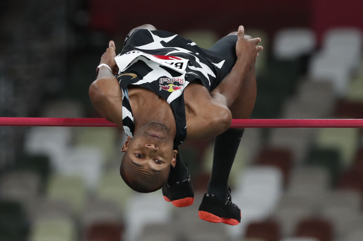 Olympics - Tokyo 2020 Olympic Games Test Event - Athletics - Olympic Stadium, Tokyo, Japan - May 9, 2021 Qatar's Mutaz Essa Barshim in action during the men's high jump final REUTERS/Issei Kato
