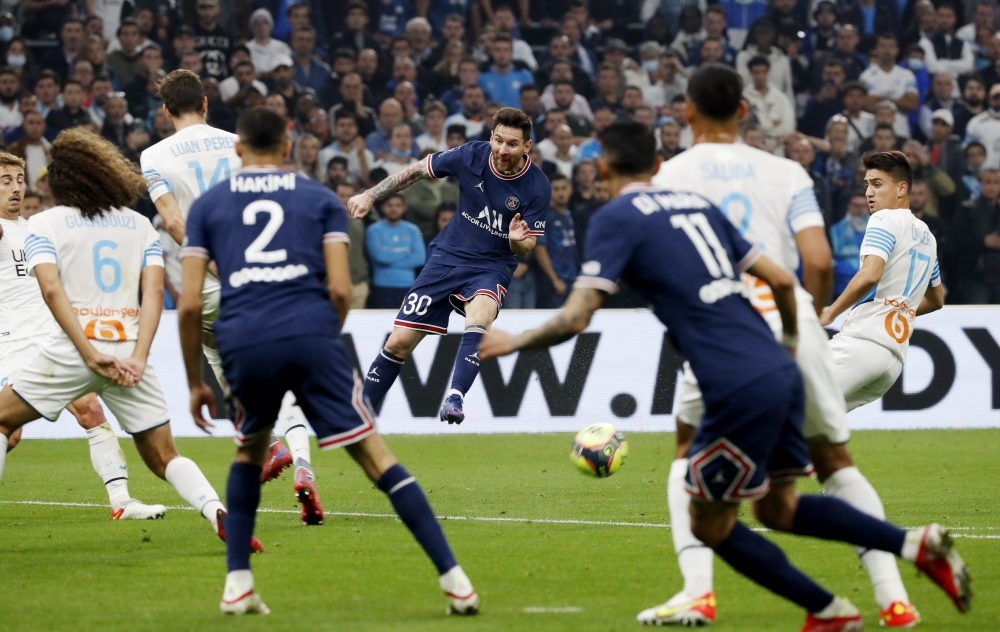 Paris St Germain's Lionel Messi in action REUTERS/Eric Gaillard