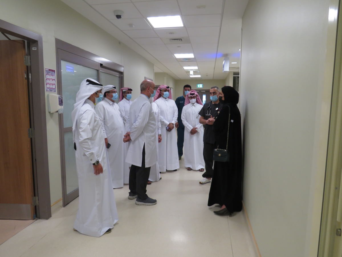 NHRC Chairperson Maryam bint Abdullah Al Attiyah visiting Al Hemailah Health Centre, operated by Qatar Red Crescent Society.