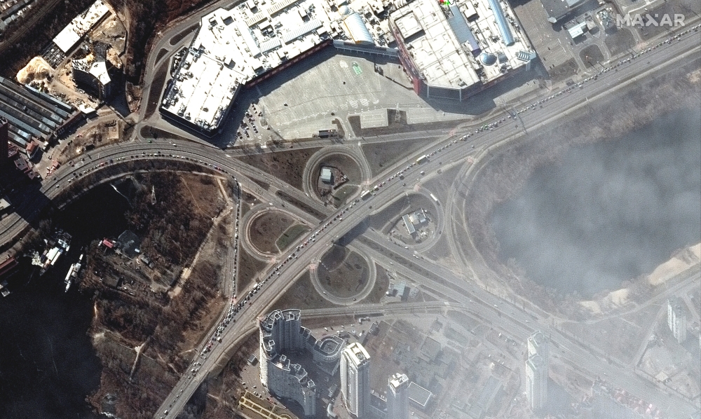 A satellite image shows people and cars trying to leave Kyiv, Ukraine March 11, 2022. Satellite image ©2022 Maxar Technologies