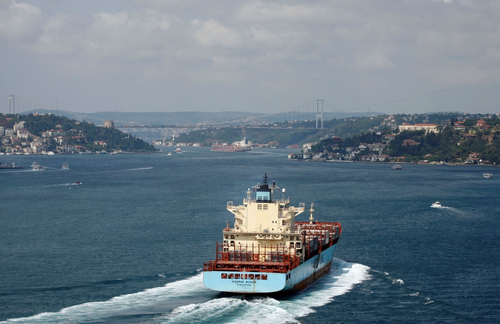 FILE PHOTO: An oil tanker passes through the Bosphorus to the Black Sea in Istanbul July 20, 2012. REUTERS/Osman Orsal