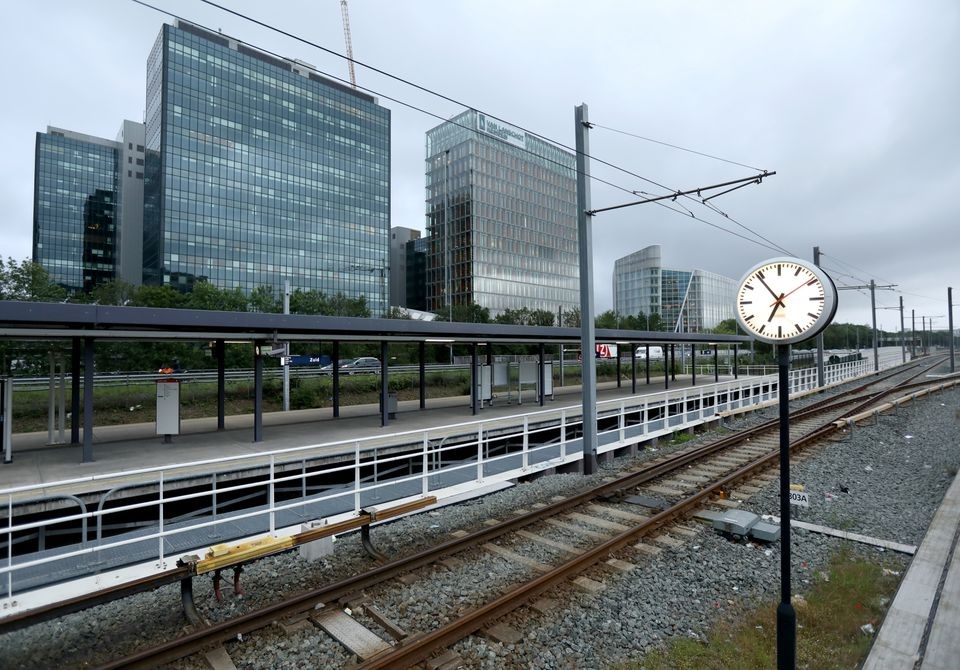 Empty tracks are seen on the departure train platform at Amsterdam Railway Station during a national public transport strike in the Netherlands, May 28, 2019. REUTERS/Eva Plevier