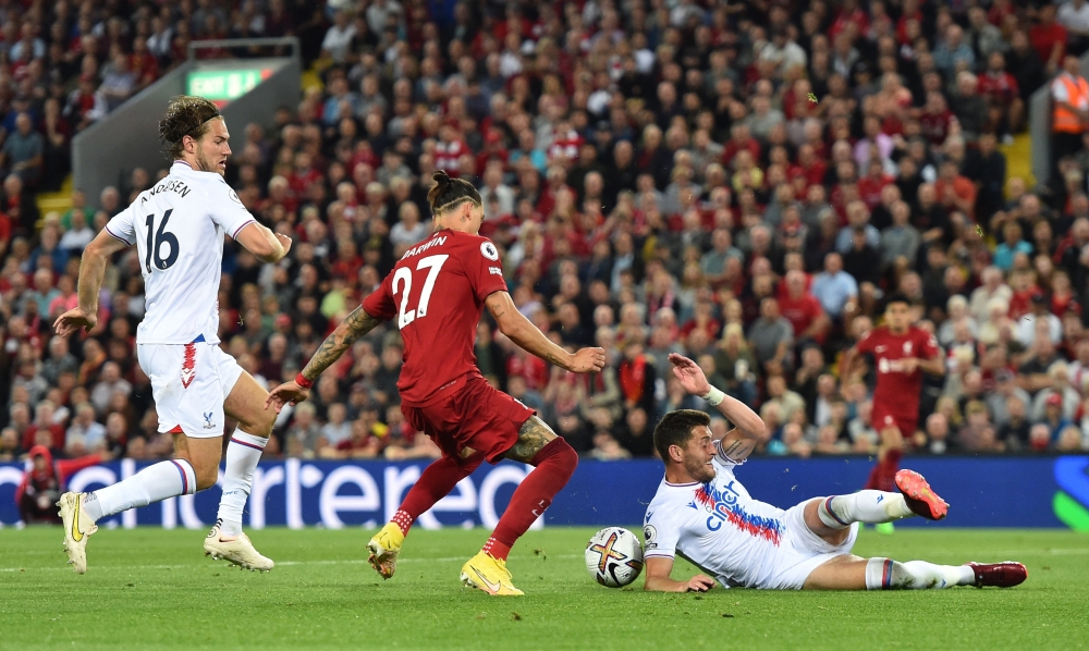 Crystal Palace's Joel Ward in action with Liverpool's Darwin Nunez Reuters/Peter Powell 
