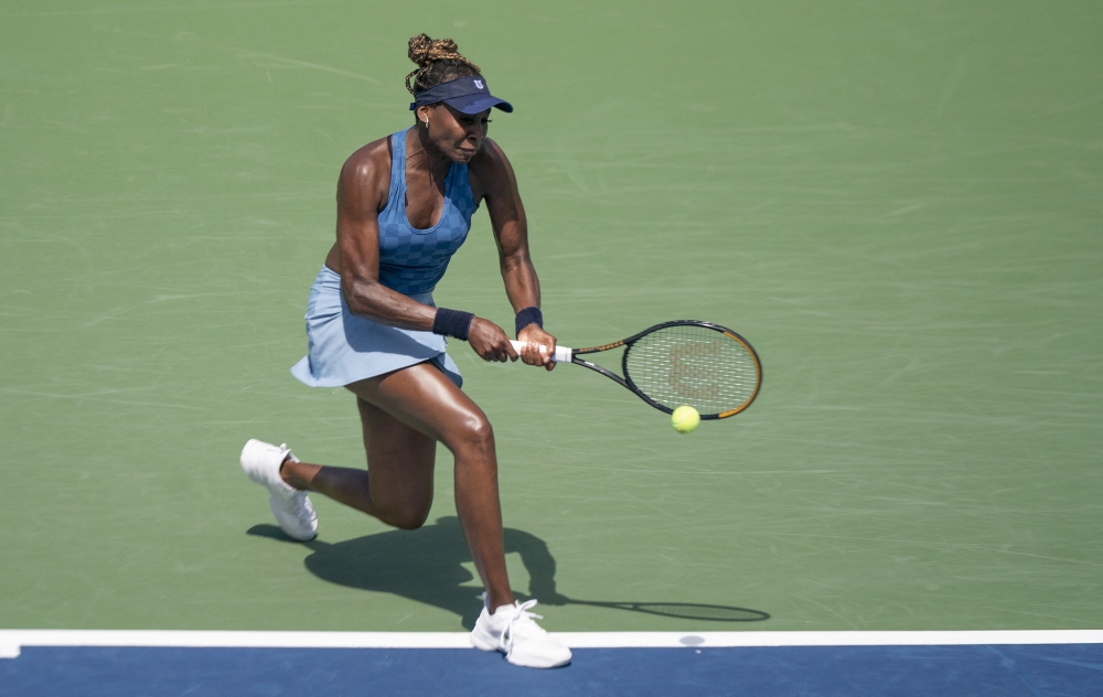 Venus Williams (USA) returns the ball in her match against Karolina Pliskova (CZE) at the Western & Southern Open at the Lindner Family Tennis Center. (Susan Mullane-USA TODAY Sports via Reuters)