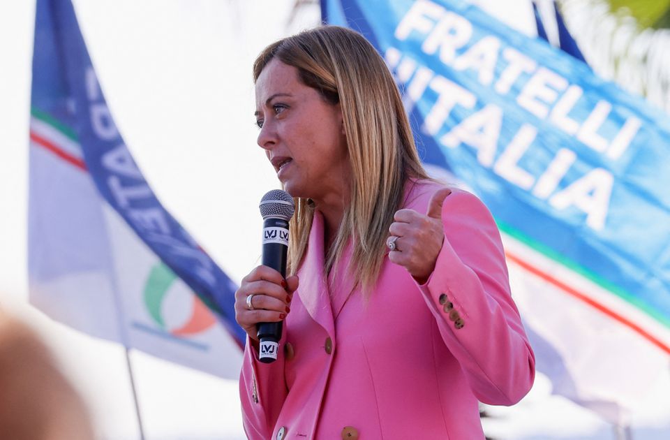 Leader of Italy's nationalist Brothers of Italy (Fratelli d'Italia) party and frontrunner to become prime minister Giorgia Meloni, holds a closing rally in Naples, Italy, on September 23, 2022. REUTERS/Ciro De Luca