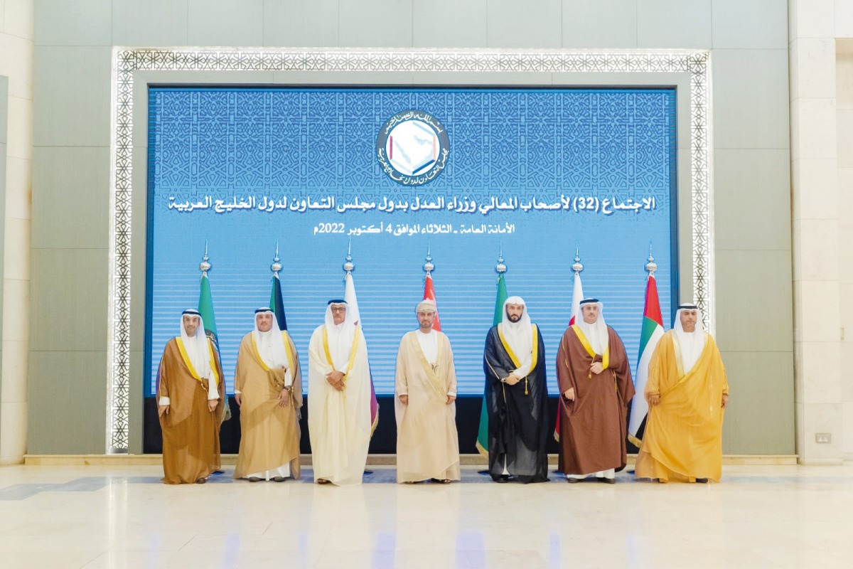 Minister of Justice H E Masoud bin Mohammed Al Amri (third left) with Their Excellencies the Ministers of Justice of the Cooperation Council for the Arab States of the Gulf in Riyadh. 
