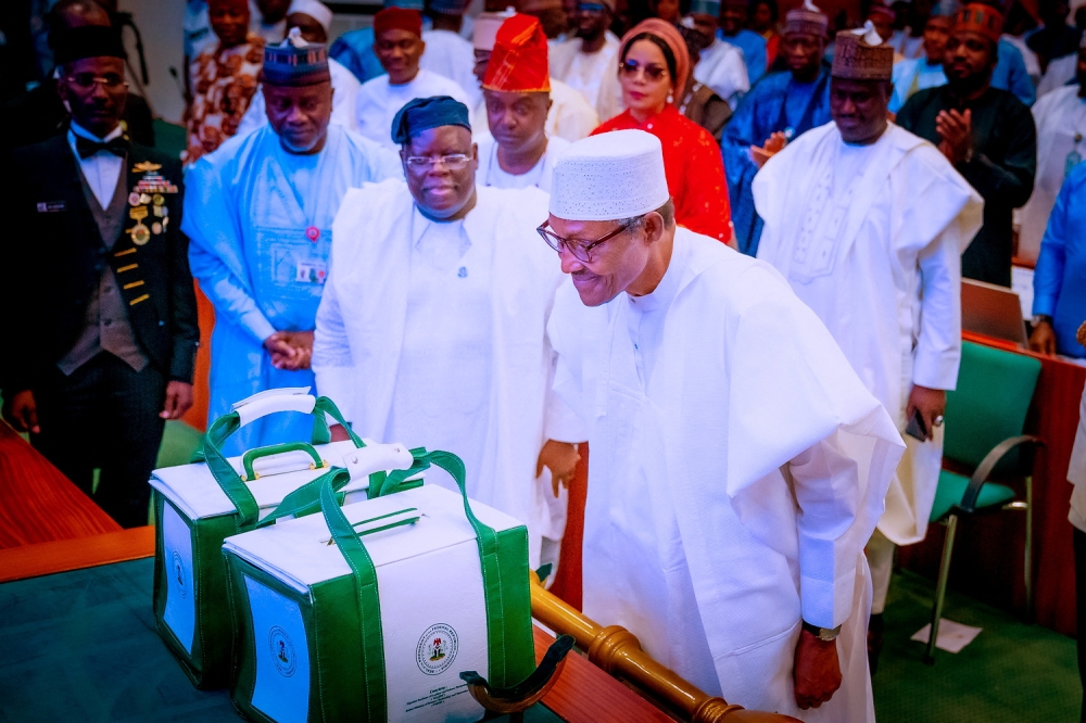 Nigeria's President Muhammadu Buhari during the presentation of 2023 appropriation budget to the National Assembly in Abuja on October 7, 2022. (Nigeria Presidency office/Handout via REUTERS)