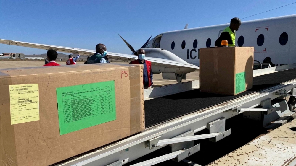Workers from the International Committee of the Red Cross (ICRC) deliver lifesaving medical supplies into Mekelle, in Tigray region, Ethiopia, on January 26, 2022.  File Photo / Reuters