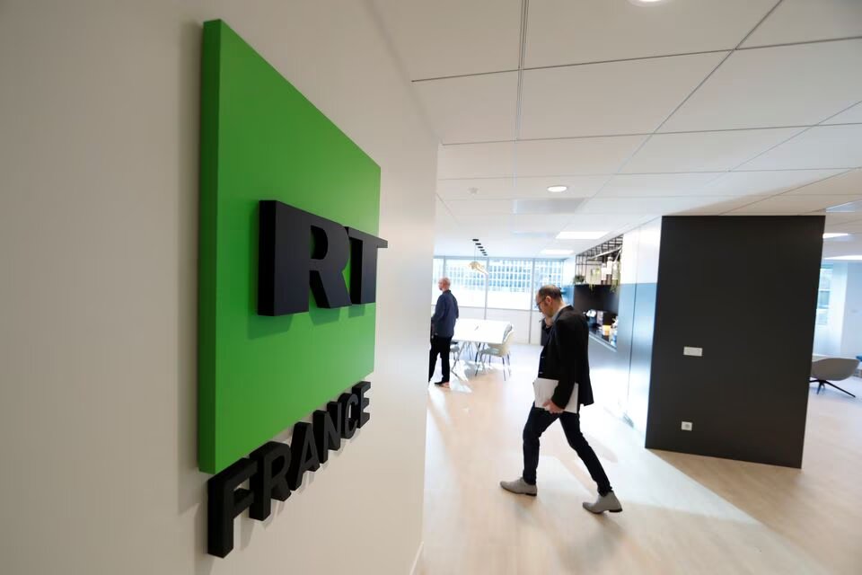 A view shows the logo of RT France at the studios of the Russian broadcaster RT during a press visit in Boulogne-Billancourt, near Paris, France, on December 18, 2017. File Photo / Reuters