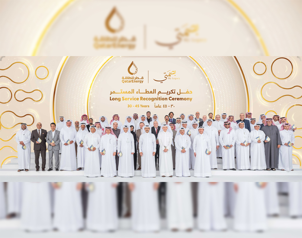 The long serving employees with the Minister of State for Energy Affairs, the President and CEO of QatarEnergy H E Saad Sherida Al Kaabi.
