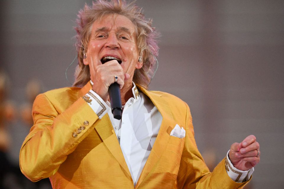 Sir Rod Stewart performs onstage during Queen Elizabeth's Platinum Party at the Palace in front of Buckingham Palace, in London, Britain, on June 4, 2022.  File Photo / Reuter