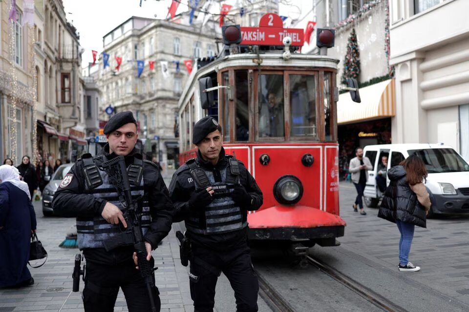 Turkish riot police patrol outside the Swedish consulate In Istanbul, Turkey on January 24, 2023. REUTERS/Murad Sezer
