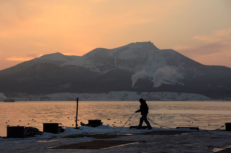 A general view shows the Island of Kunashir, one of four islands known as the Southern Kuriles in Russia and the Northern Territories in Japan, December 20, 2016. File Photo: REUTERS/Yuri Maltsev.