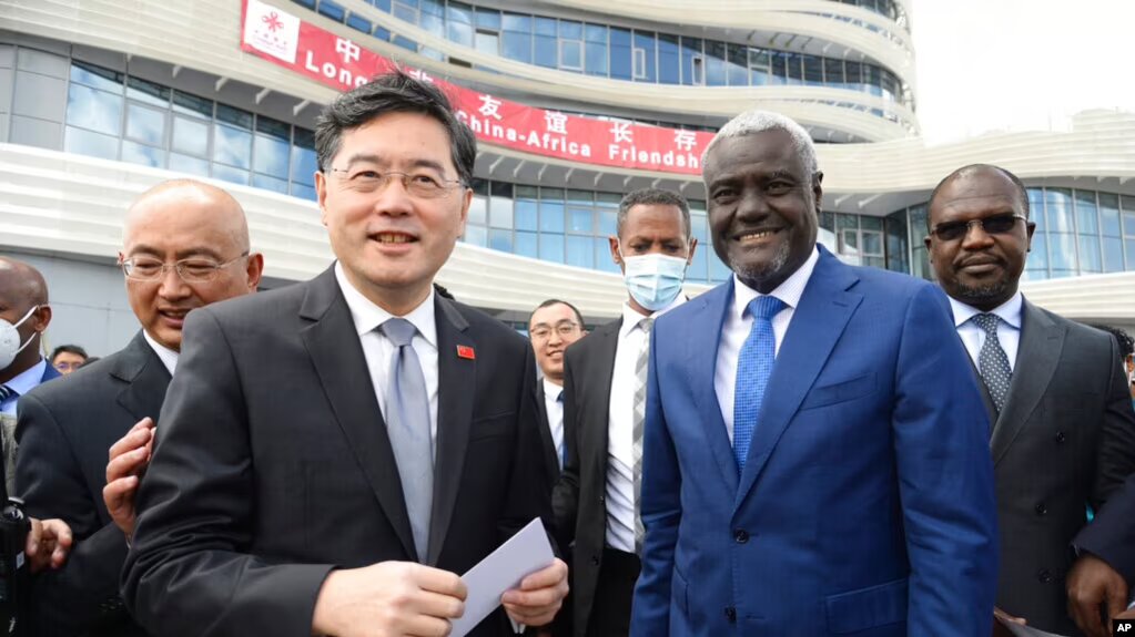 China's Foreign Minister, Qin Gang, left, and African Union Commission (AUC) chair Moussa Faki Mahamat attend the inauguration of the Africa Centers for Disease Control and Prevention (Africa CDC) in Addis Ababa, Ethiopia, on January 11, 2023.
