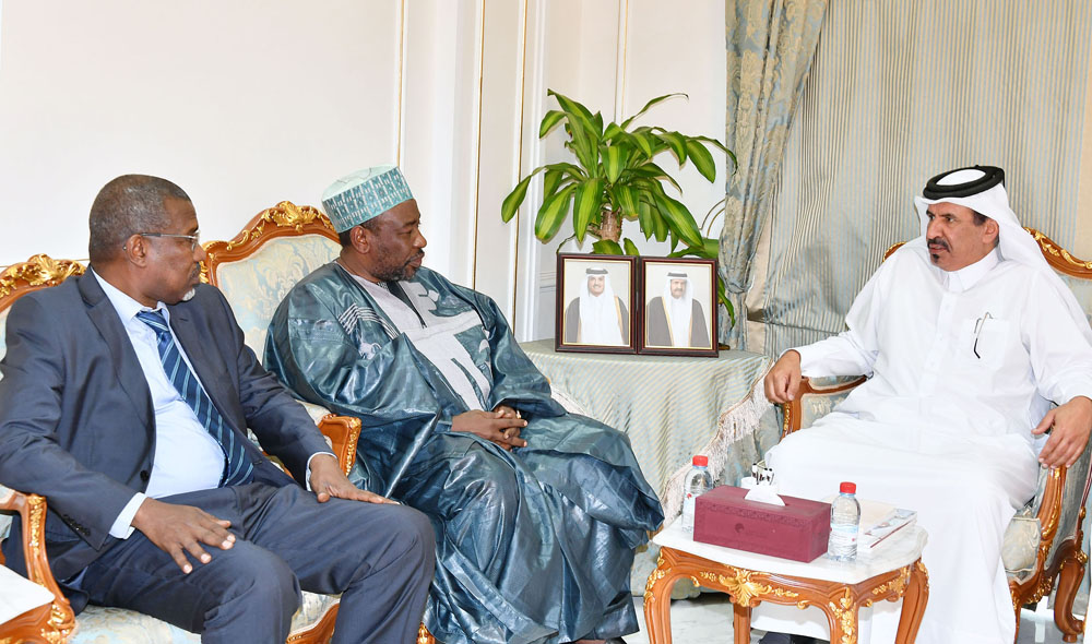 QC First Vice-Chairman Mohamed bin Twar Al Kuwari met yesterday with the Minister of Foreign Affairs of the Republic of Uganda H E Odongo Jeje Abu Bakr and the accompanying delegation.