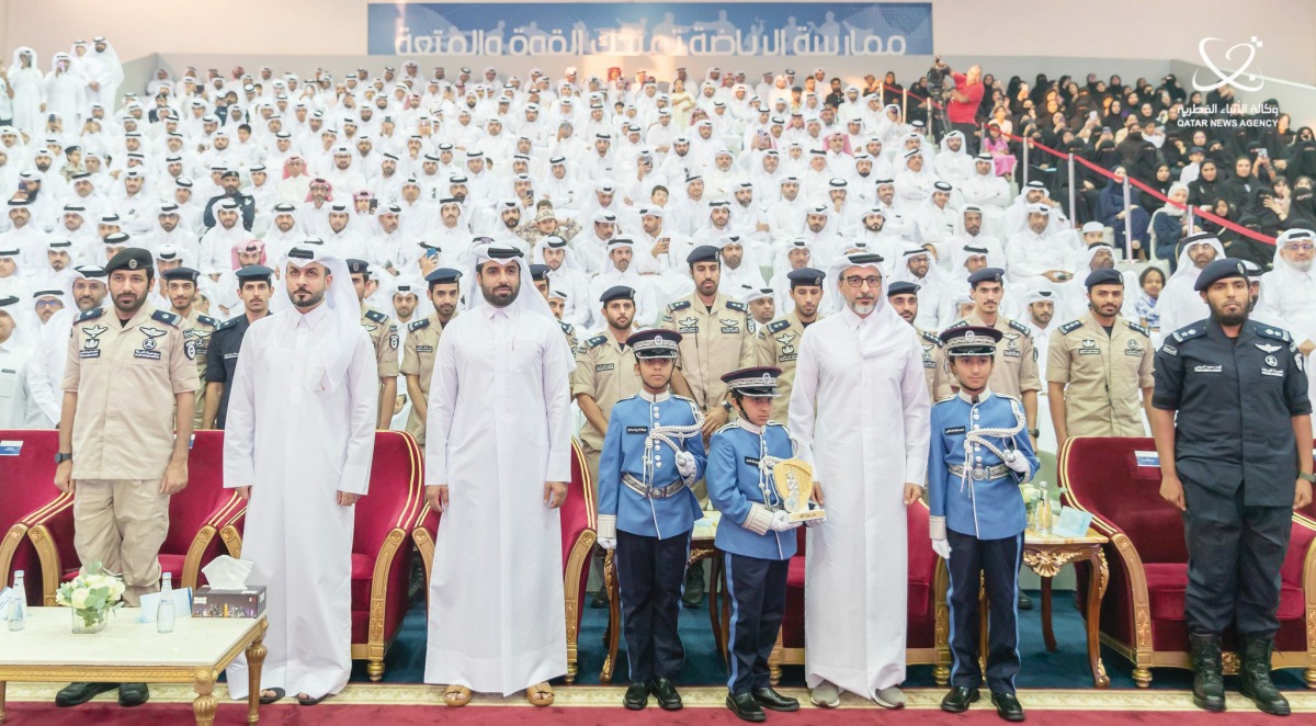 Minister of Sports and Youth H E Salah bin Ghanim Al Ali along with other dignitaries during the graduation ceremony.