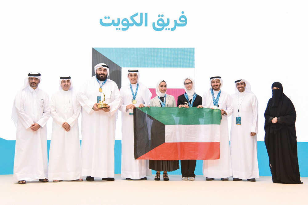 The championship wining Kuwaiti team with officials. 