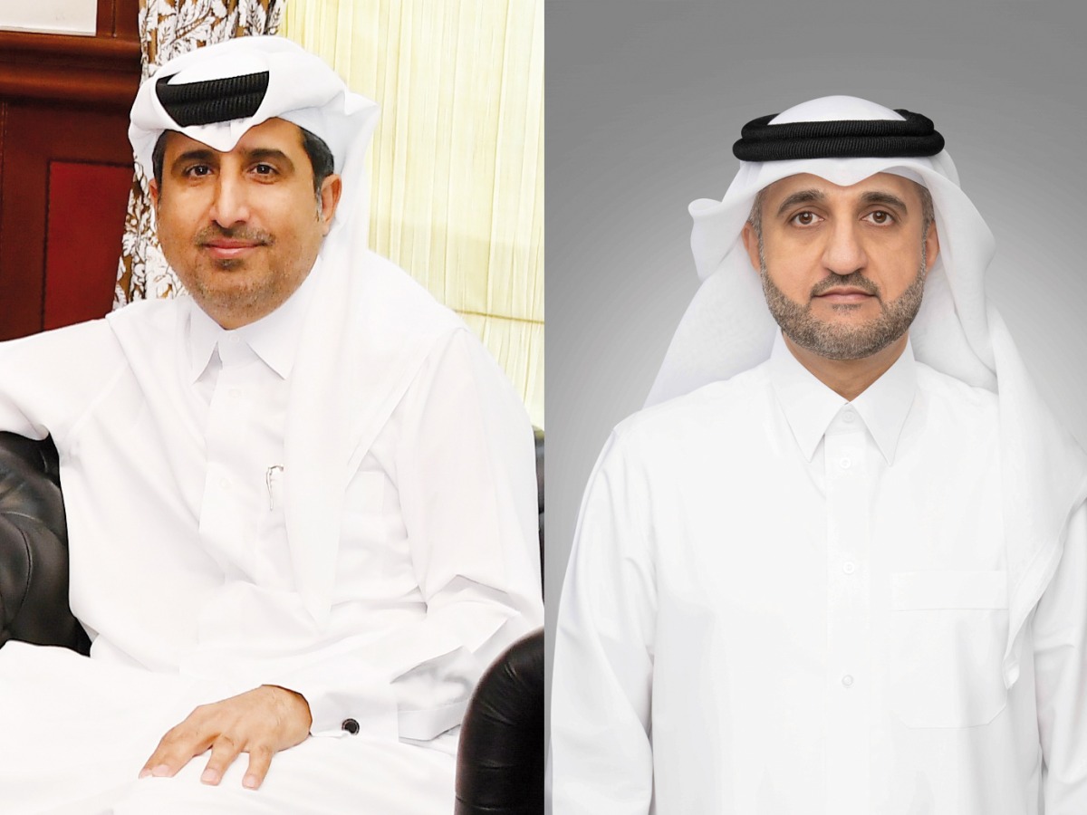 Qatar Chamber Director General Saleh bin Hamad Al Sharqi (left) and Acting CEO of QSE Abdulaziz Nasser Al Emadi