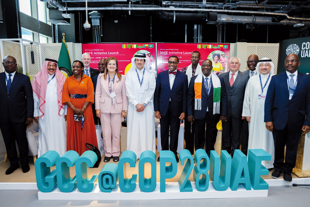 Minister of State and Chairman of Qatar Free Zones Authority H E Ahmad Al Sayed with dignitaries and officials at the launch session of SAFE initiative in Dubai.